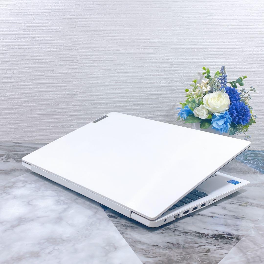 【Lenovo】人気の白い薄型ノートパソコン✨大容量✨新品SSD512GB✨