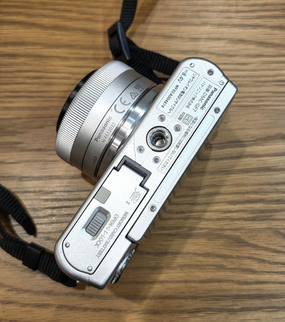 LUMIX DMC-GF7ミラーレス一眼レフ