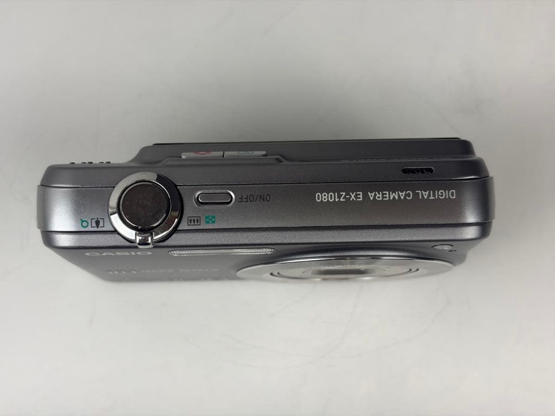 CASIO EXILIM EX-Z1080 シルバー