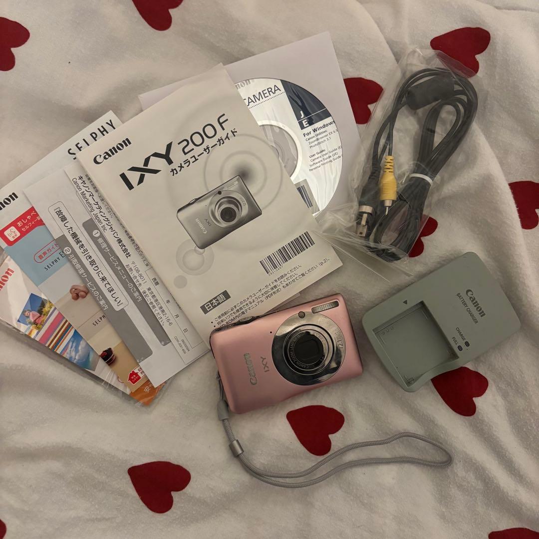 Canon デジカメ　ピンク　IXY200F 充電器付き　セット