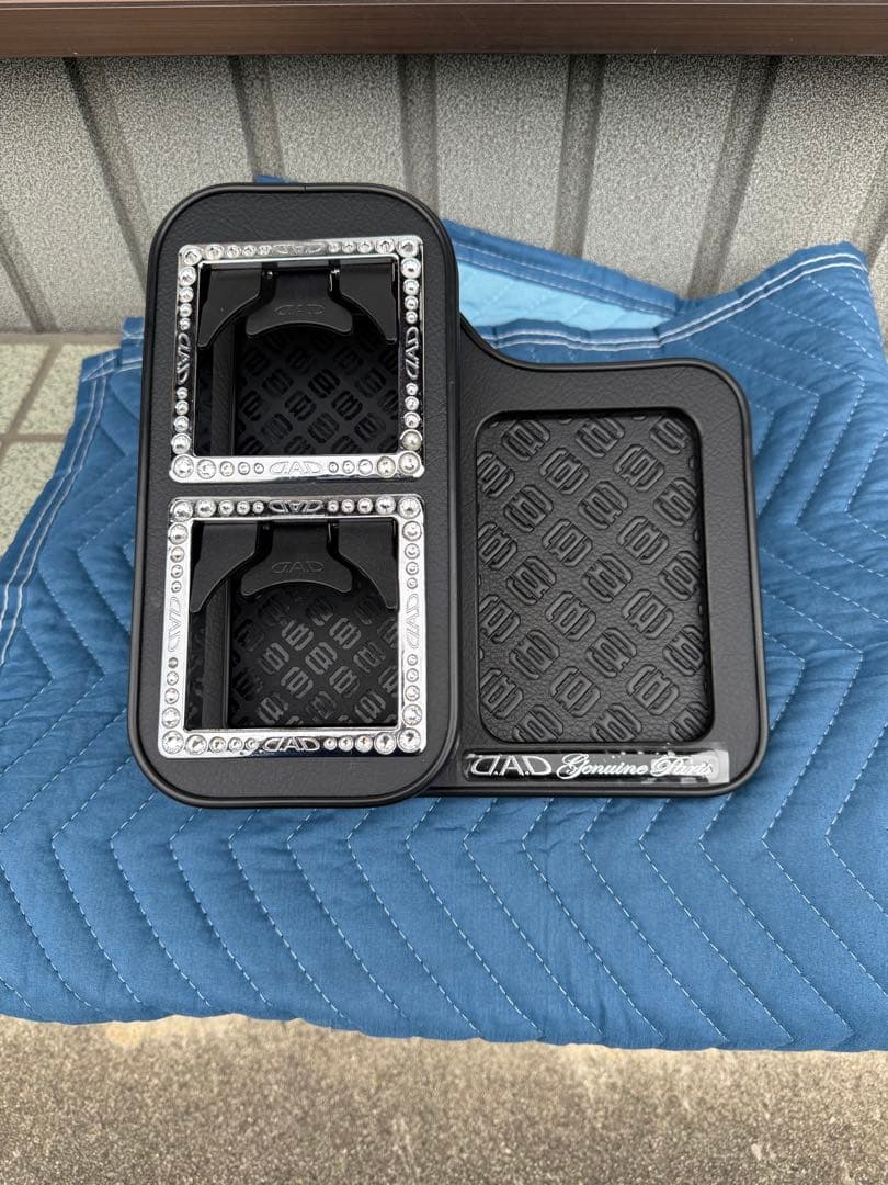 エヌボックスJF3.DADフロントテーブル美品！