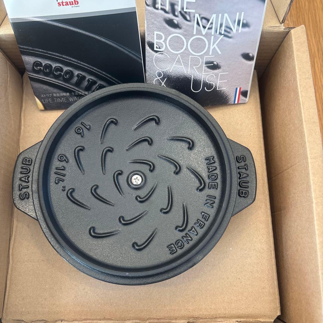 新品未使用　staub ココット de GOHAN　 Mサイズ 16cm