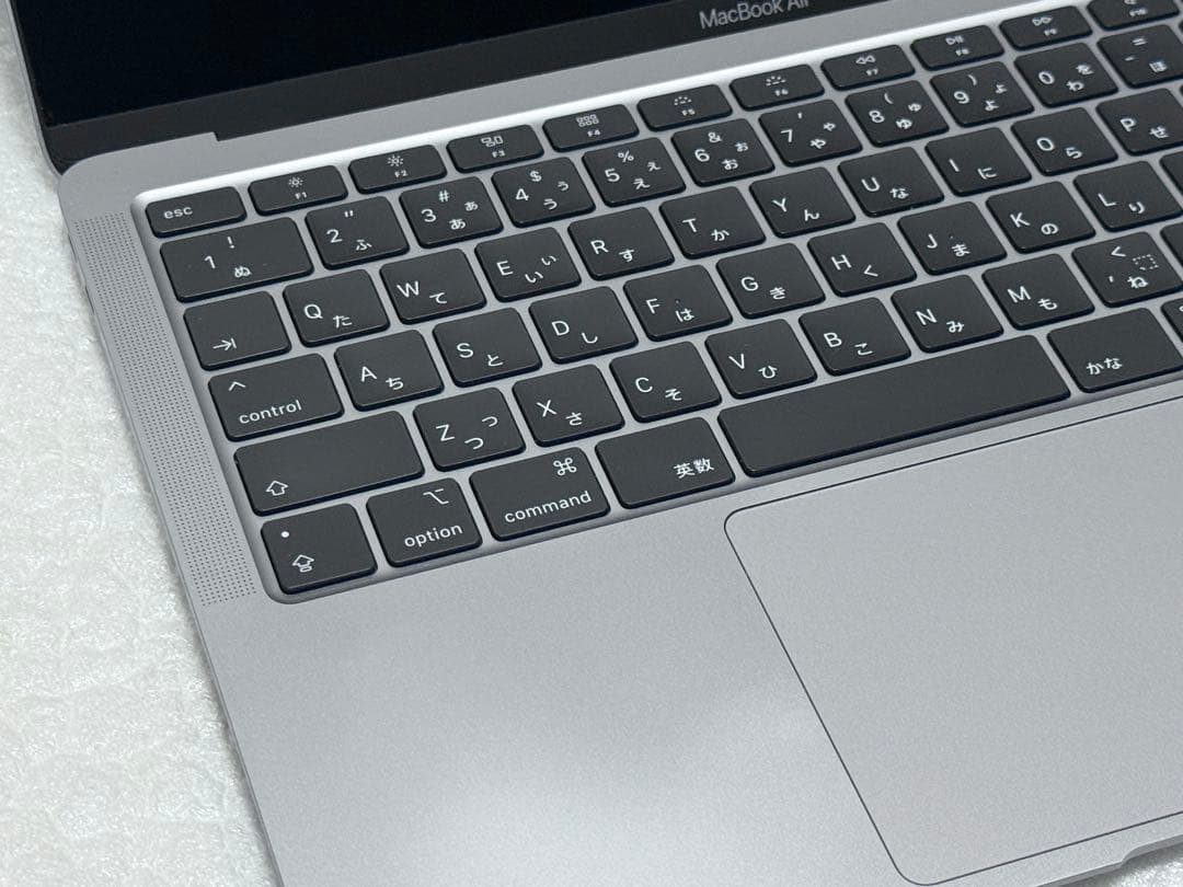美品　MacBook Air 13 2020 8GB 1TB スペースグレイ