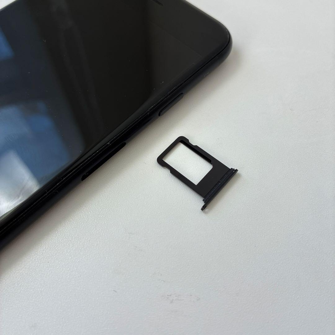 iPhone SE 第2世代 黒 本体のみ キャリア:au 64G