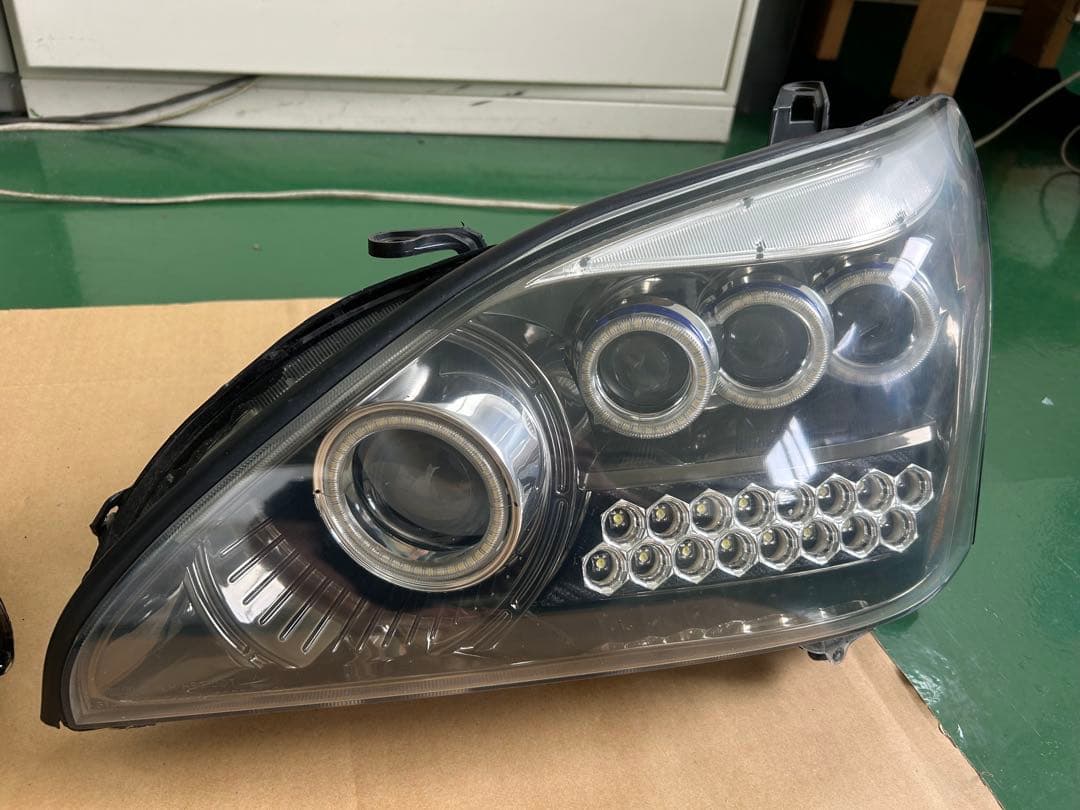 ハリアー30 DEPOヘッドライト　イカリング