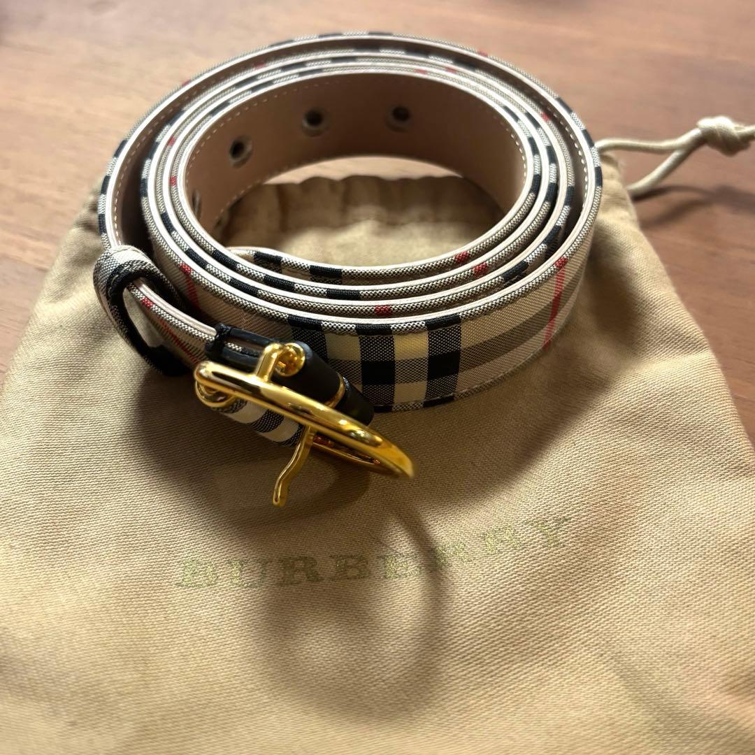 【最終価格1/19まで】Burberry チェック柄レザーベルト