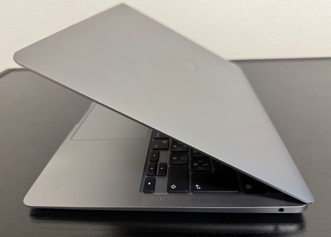 MacBook Air M1 16GB 512GB 充放電57 バッテリー86%