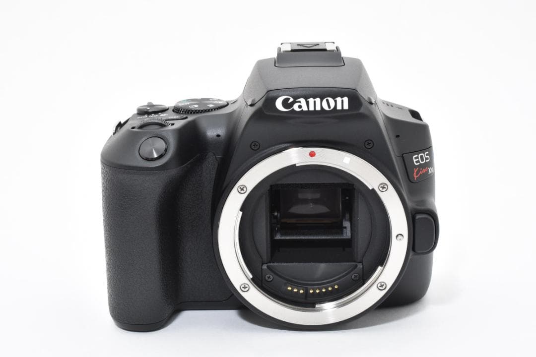 ほぼ新品 Canon EOS Kiss X10 ボディ S数107回 1413