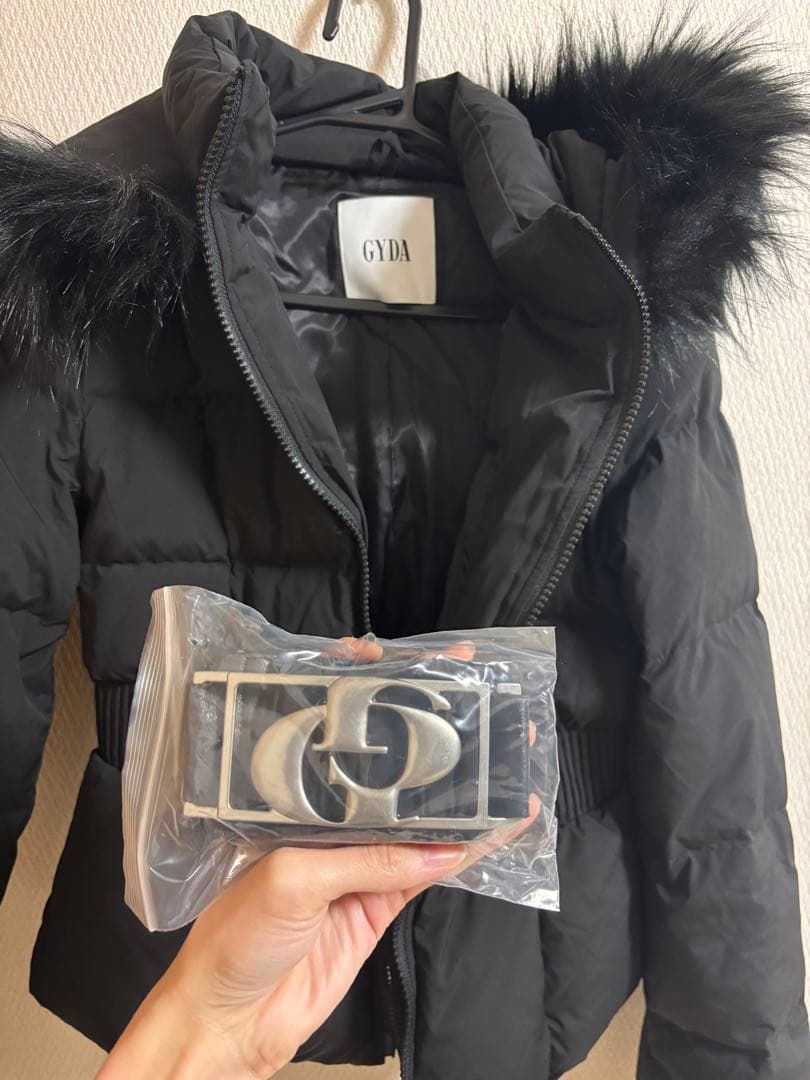GYDA GDベルト付きショートダウンコート