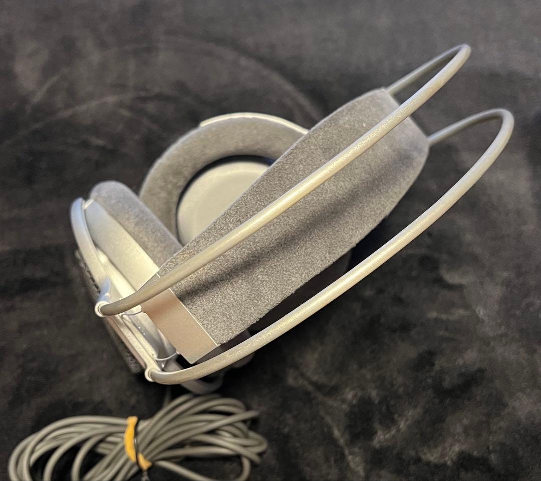 ヘッドホン SONY MDR-F1