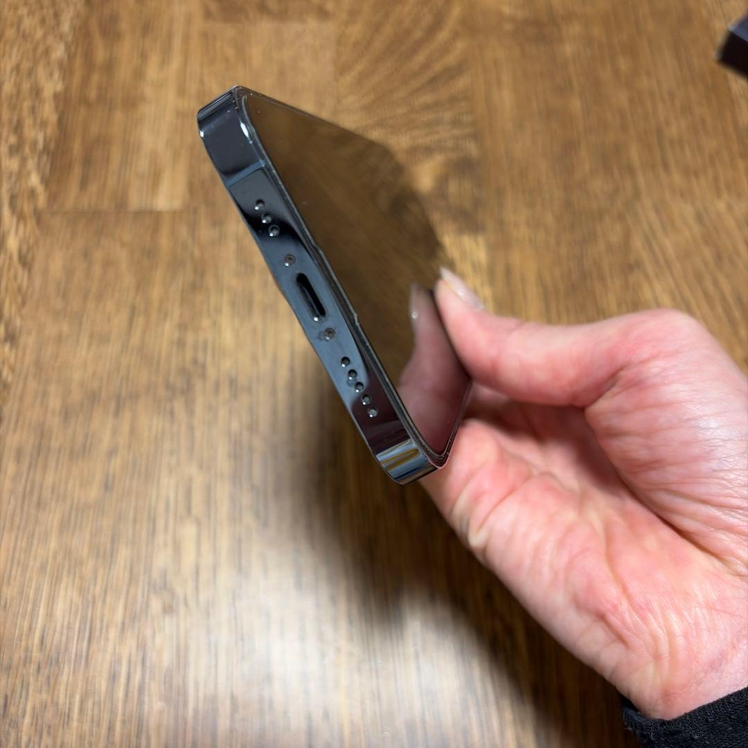「美品」　iPhone13Pro 512GB シエラブルー　simロックなし