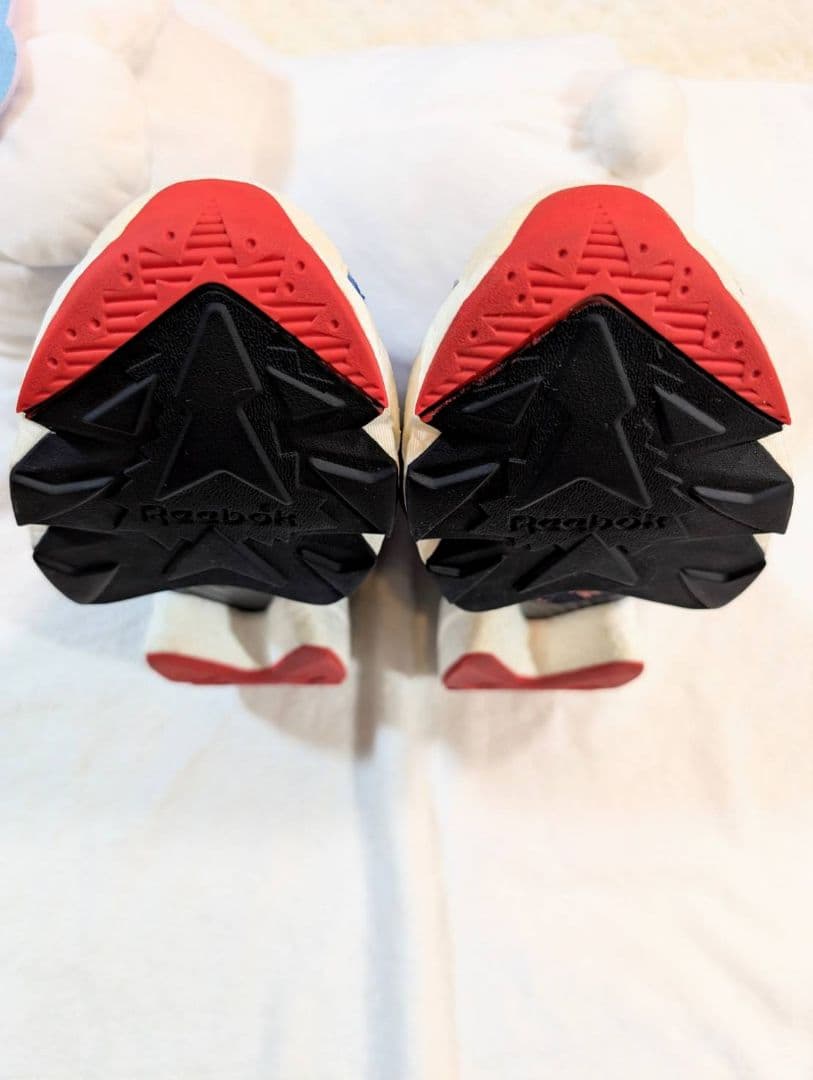 毎日値下げ　着用3回　adidas×Reebokコラボ　ポンプフューリーブースト