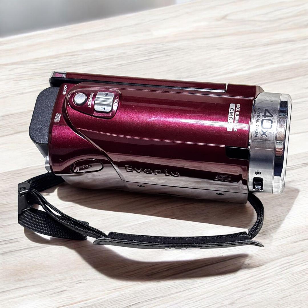 美品✨　JVC FULL HD ビデオカメラ GZ-E180 Everio