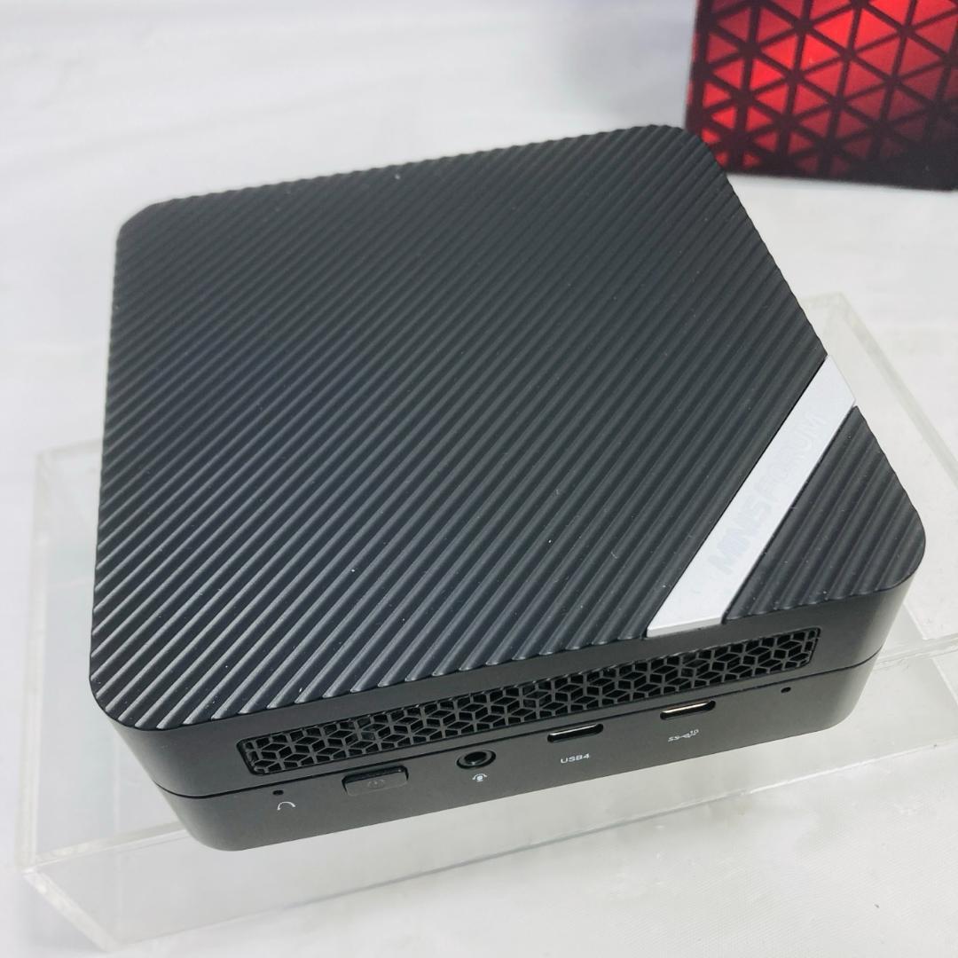 ミニPC MINISFORUM UM690 32GB 1TB SSD
