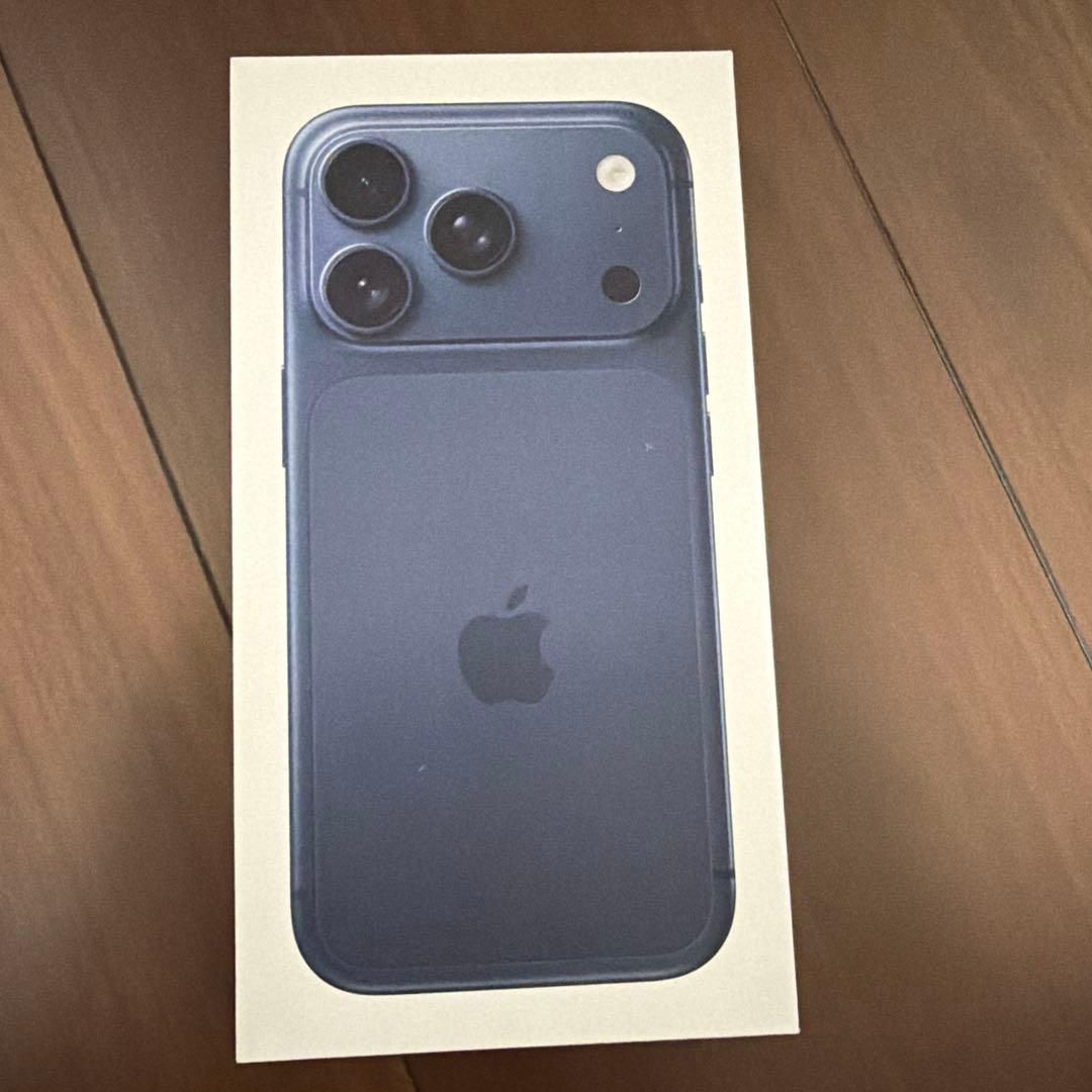 【未使用未開封】iPhone17 pro256ディープブルー