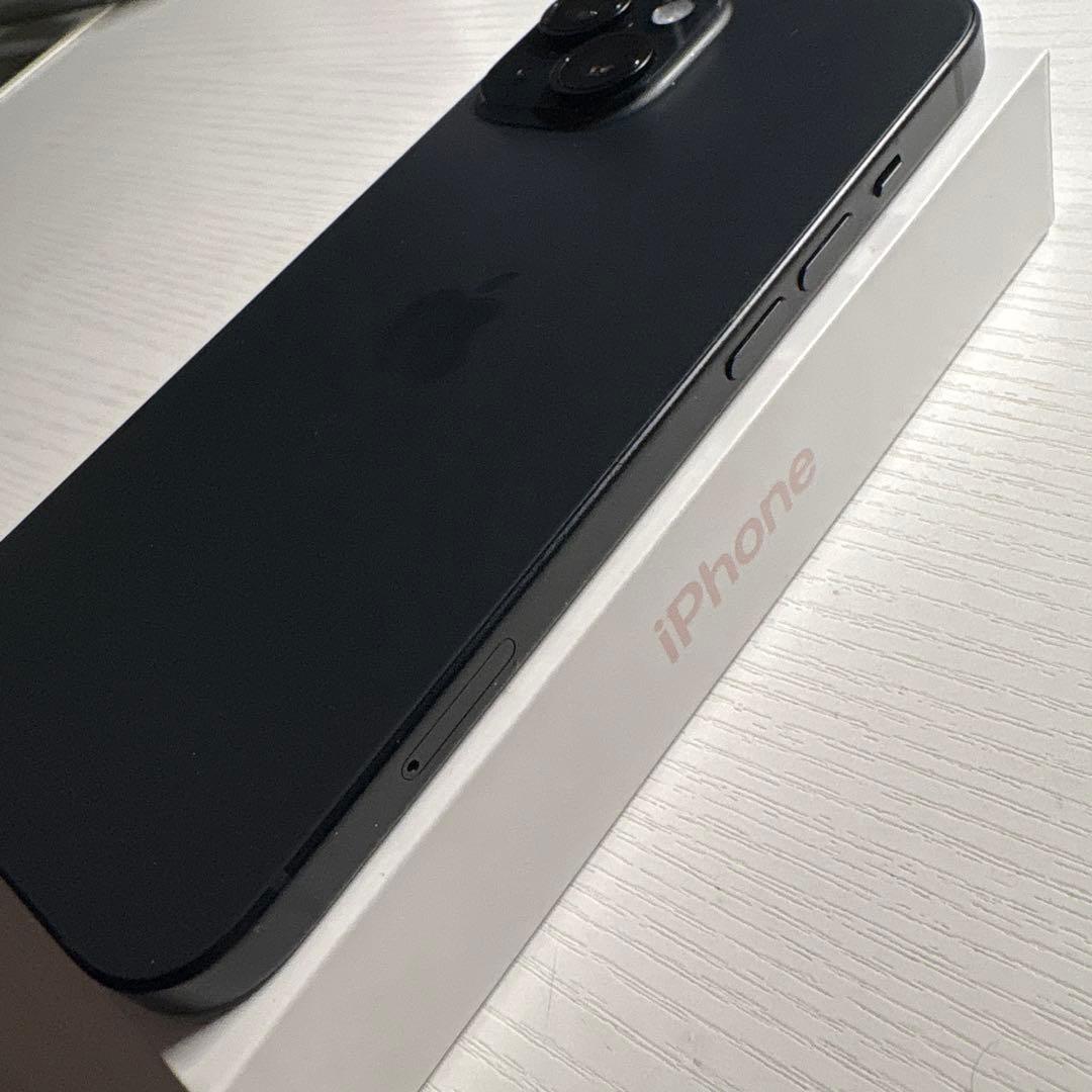 iPhone15 128GB ブラック SIMフリー