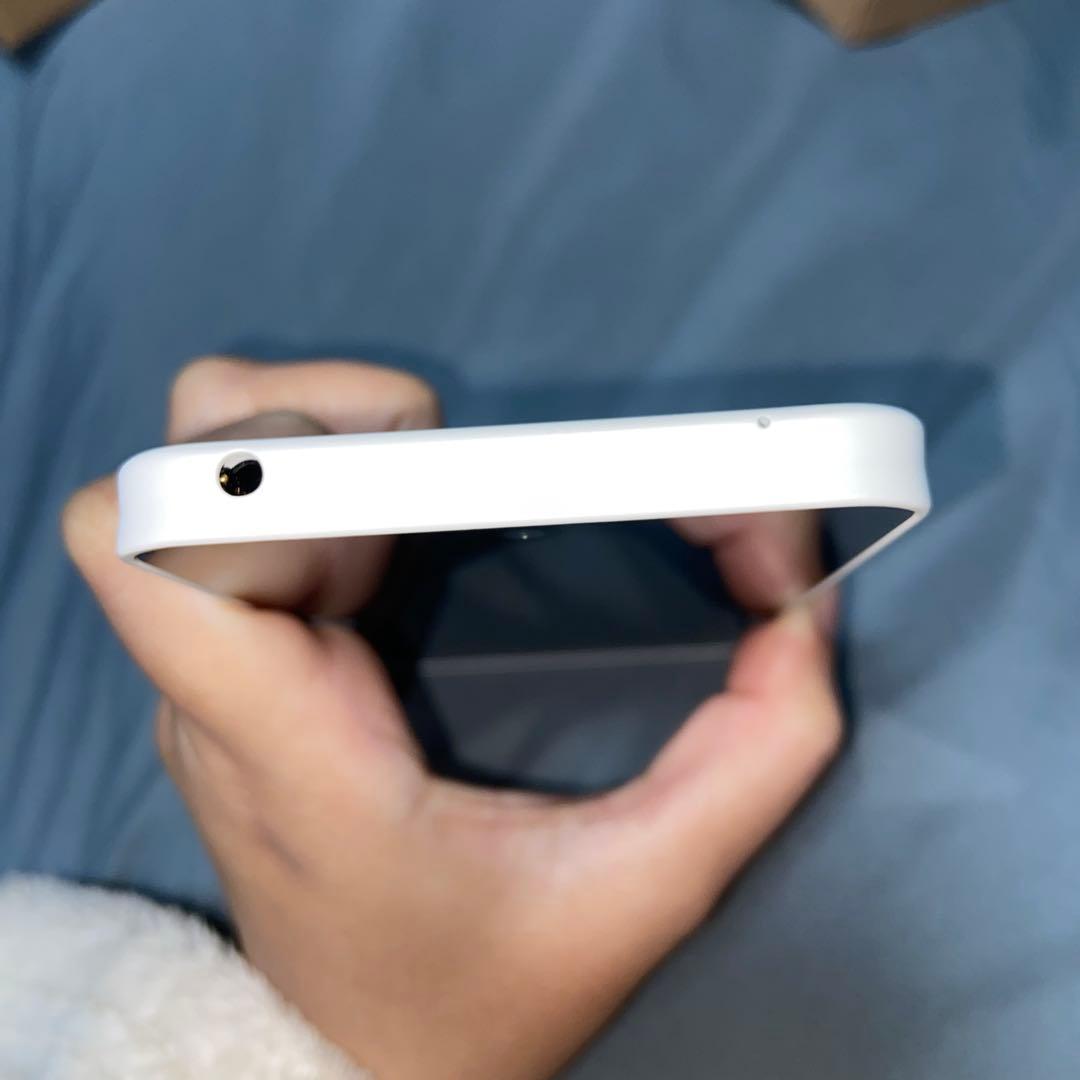 美AQUOS wish3 SH-53D ホワイト 本体 Docomo