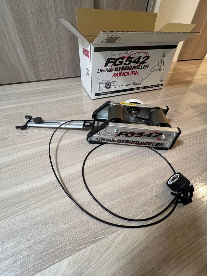 ★右耳★MINOURA ミノウラ ハイブリッドローラー FG542