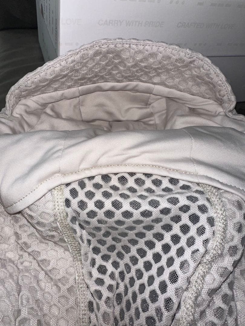 【美品】CYBEX 抱っこ紐Coya Carrier ライトベージュ