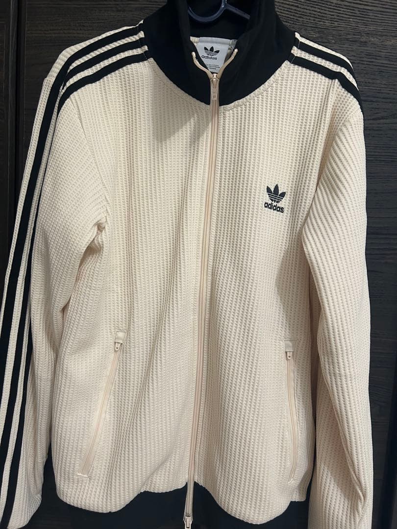adidasワッフルトラックジャケット