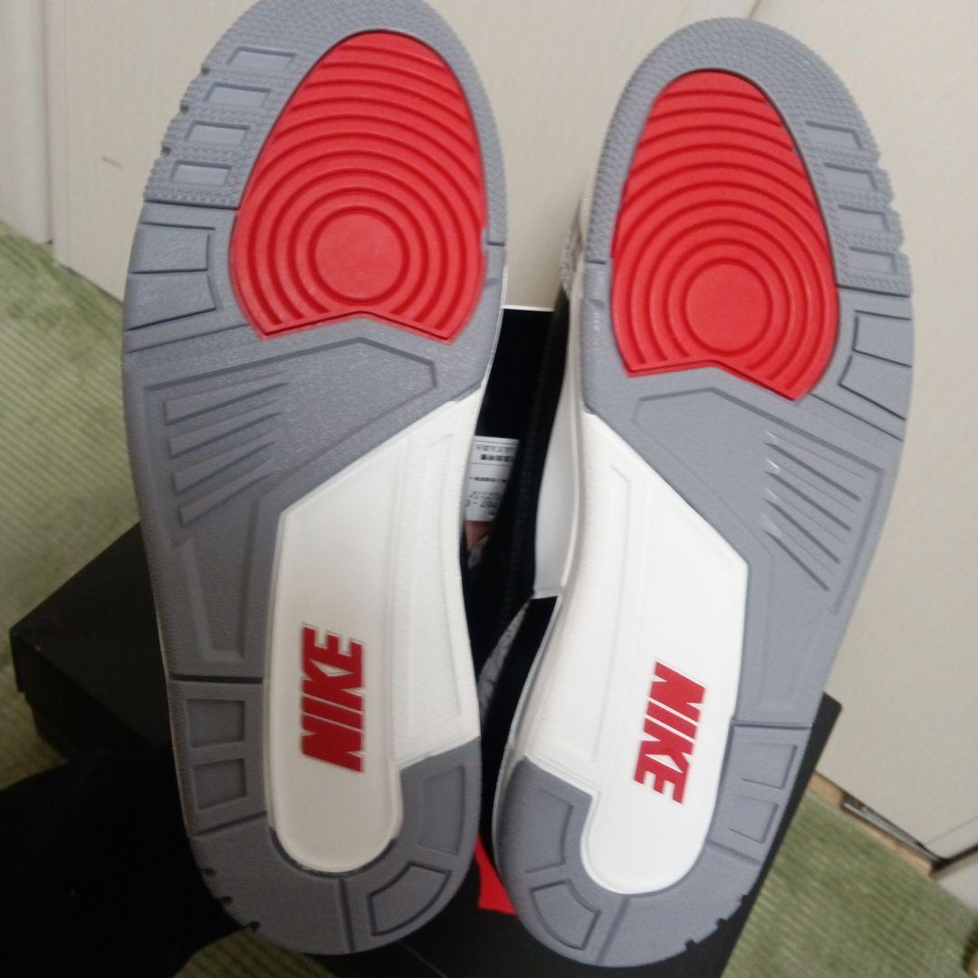 靴 Nike Air Jordan 3 Retro \"Black Cement\"