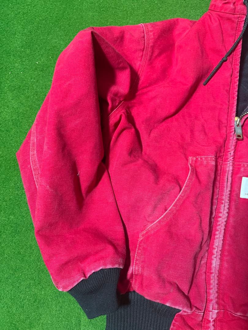 みかんCarhartt フード付きレッドジャケット