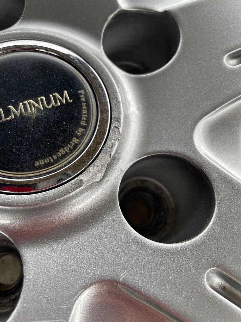 バリ山！　225/60R17 アルファード　ヴェルファイア　デリカD5