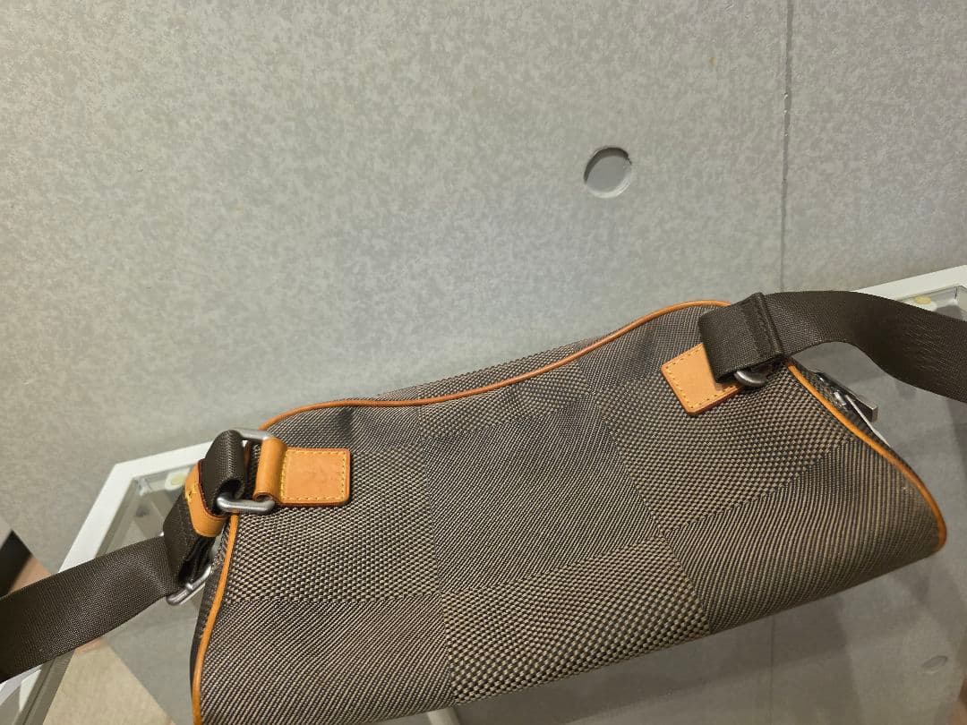 ルイヴィトン　ダミエジェアン　アクロバット　ショルダーバッグ　ボディバック