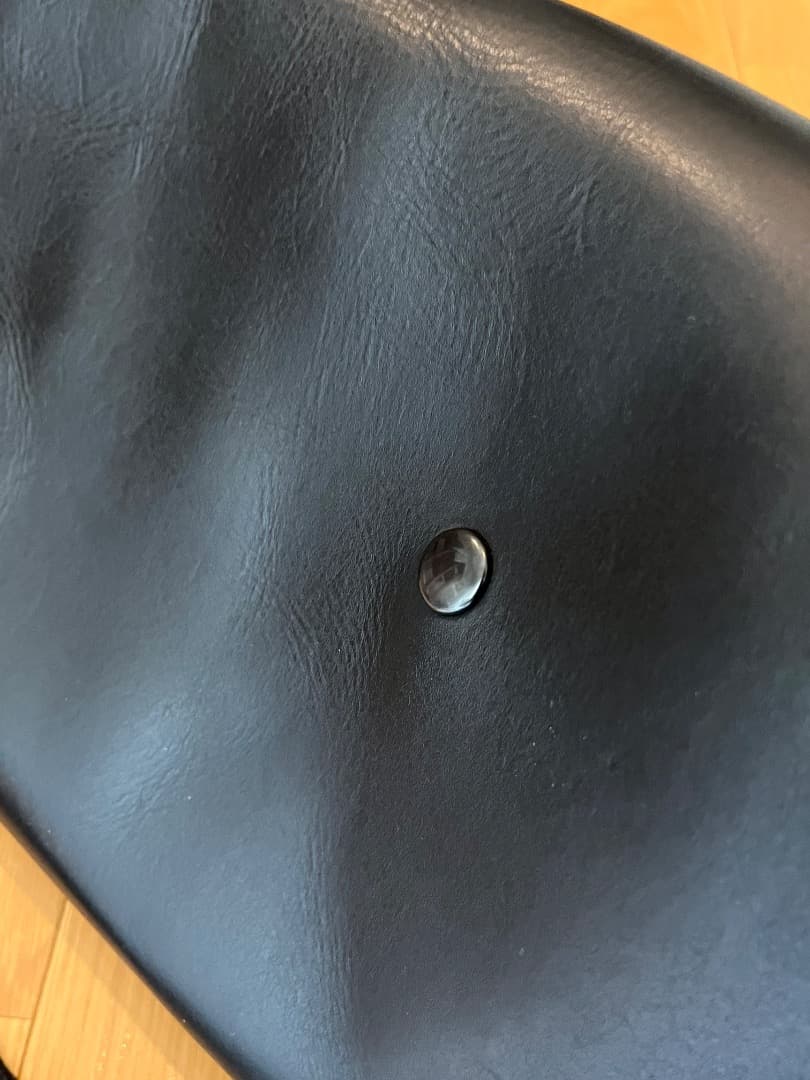 値下げ/Uni&co/ユニアンドコー/レザー/メッセンジャーバッグ/M/大きめ