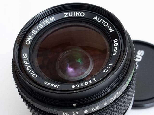 Olympus Zuiko Auto-W 28mm F2 広角レンズ オリンパス