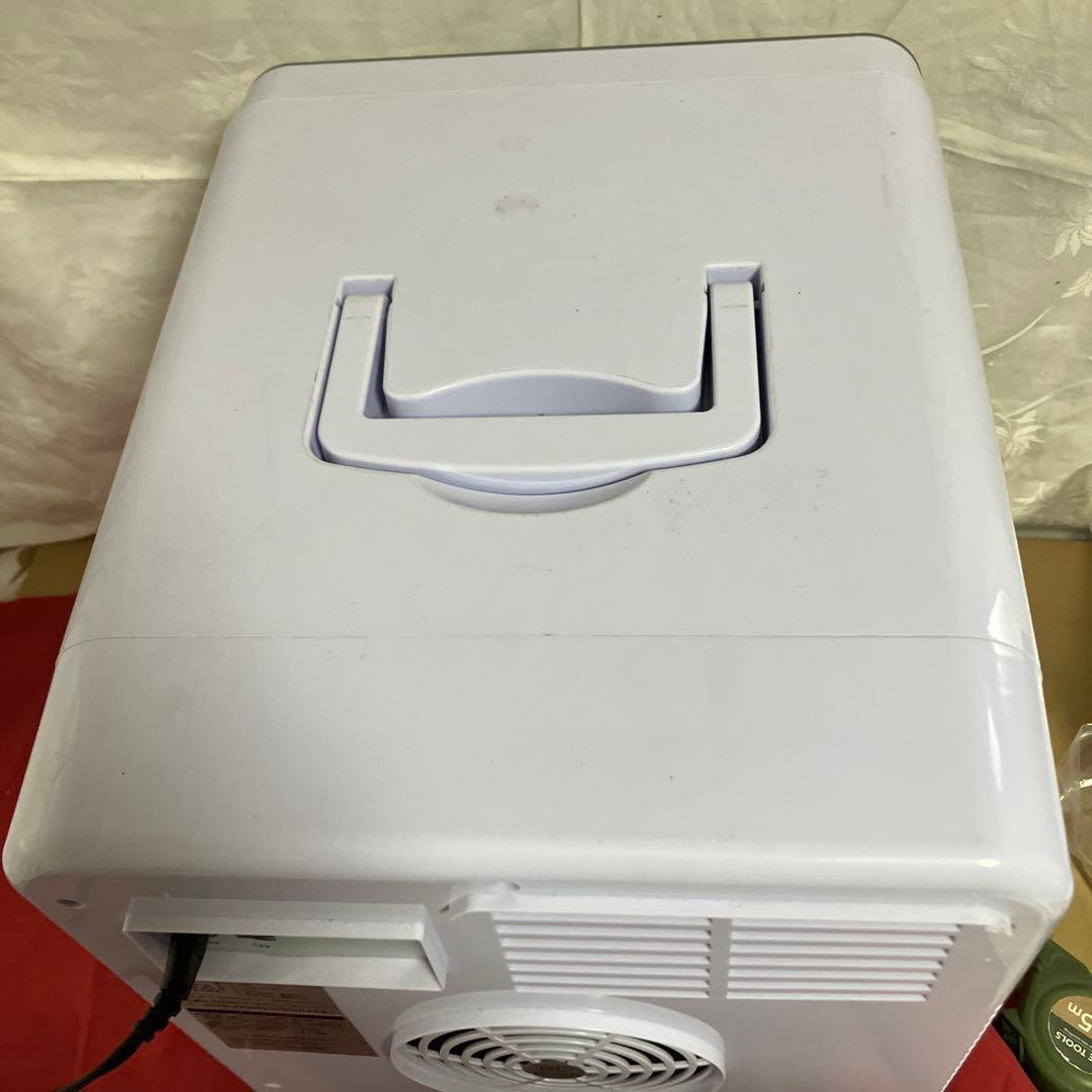 ベルソス　24L ダブルペルチョ冷温庫 2段棚付き　VS-440