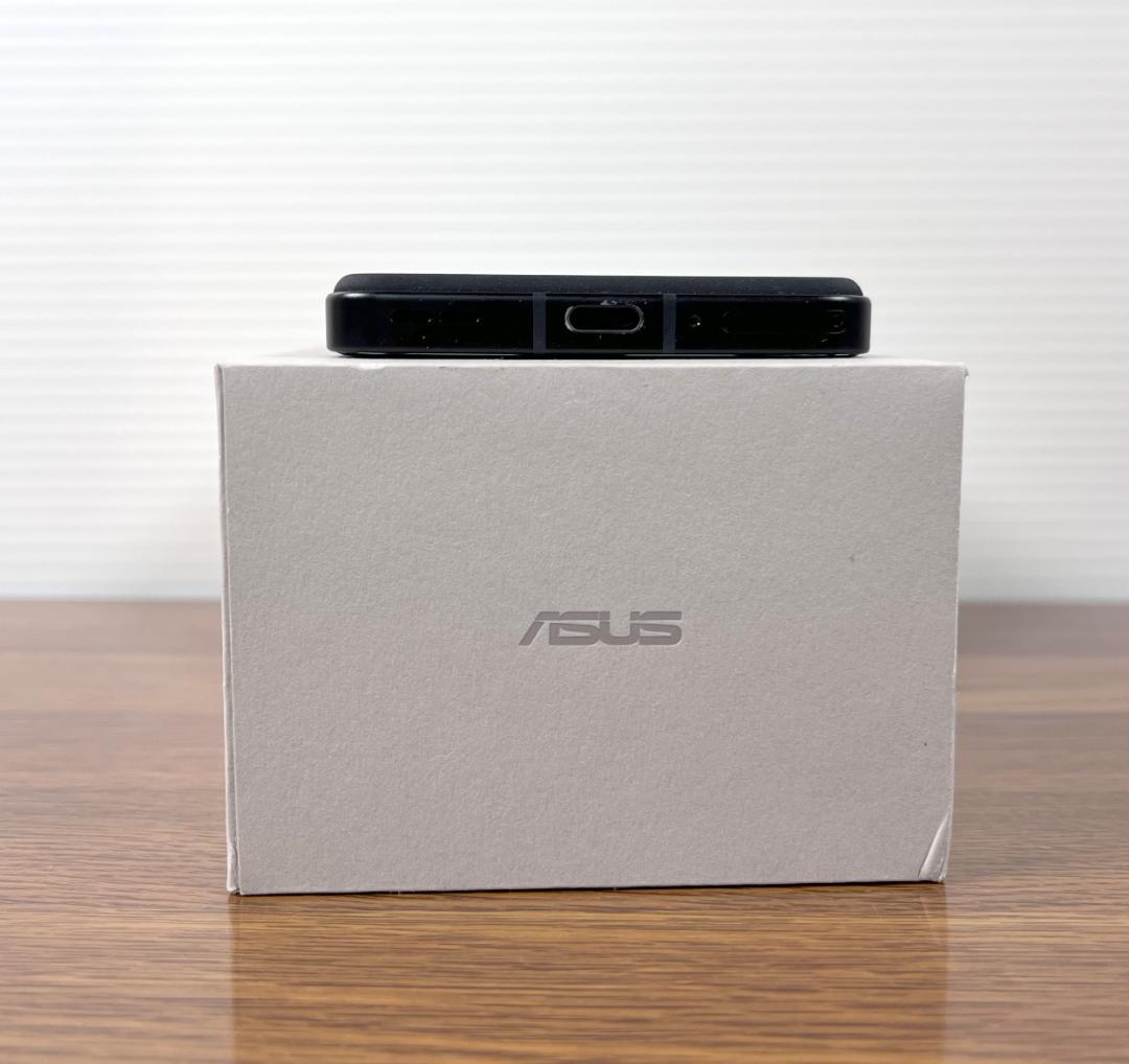 ASUS Zenfone10 256GB 国内版 SIMフリー
