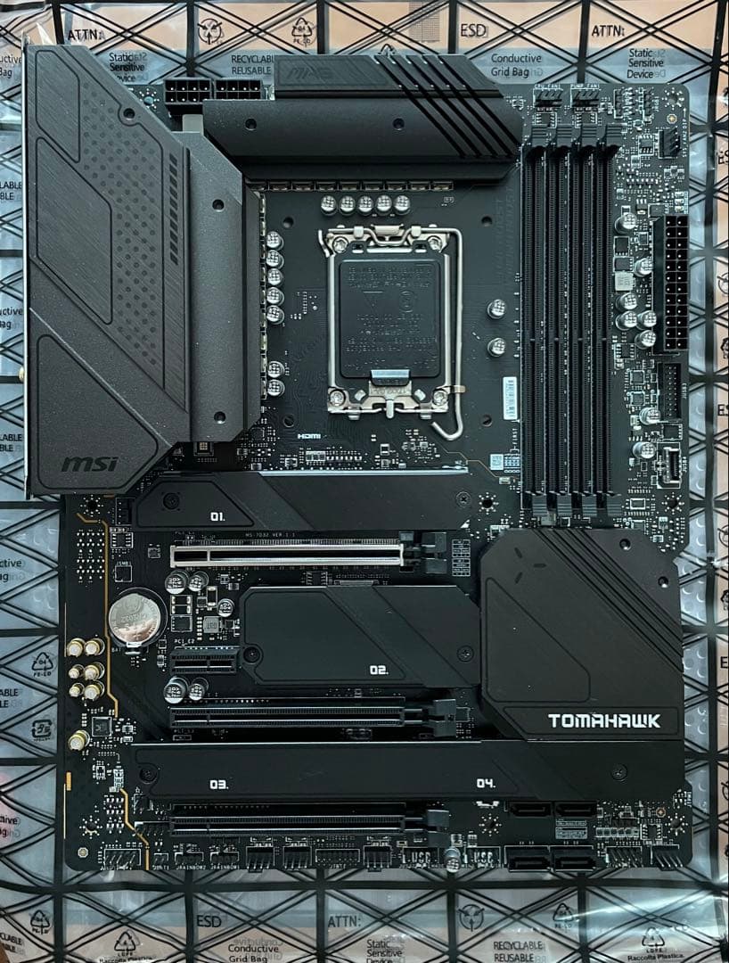 限定セール MSI Z690 TOMAHAWK WIFI DDR4 マザーボード