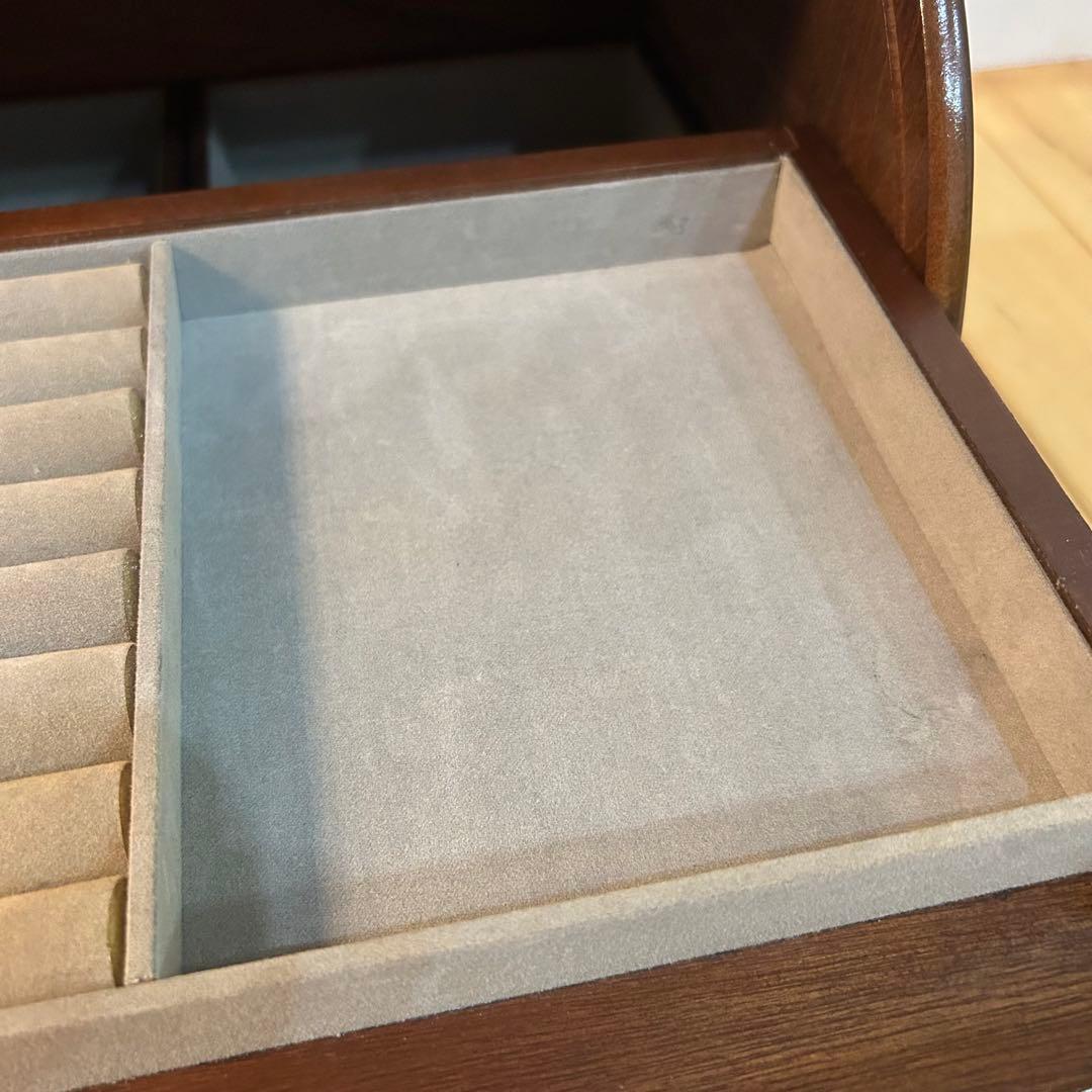 ☆アンティーク☆　木製　ジュエリーボックス　小物入れ　蛇腹