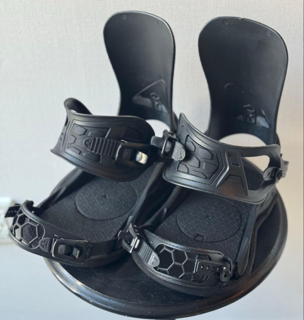 UNION STRATA ストラータ スノーボード バインディング ビンディング