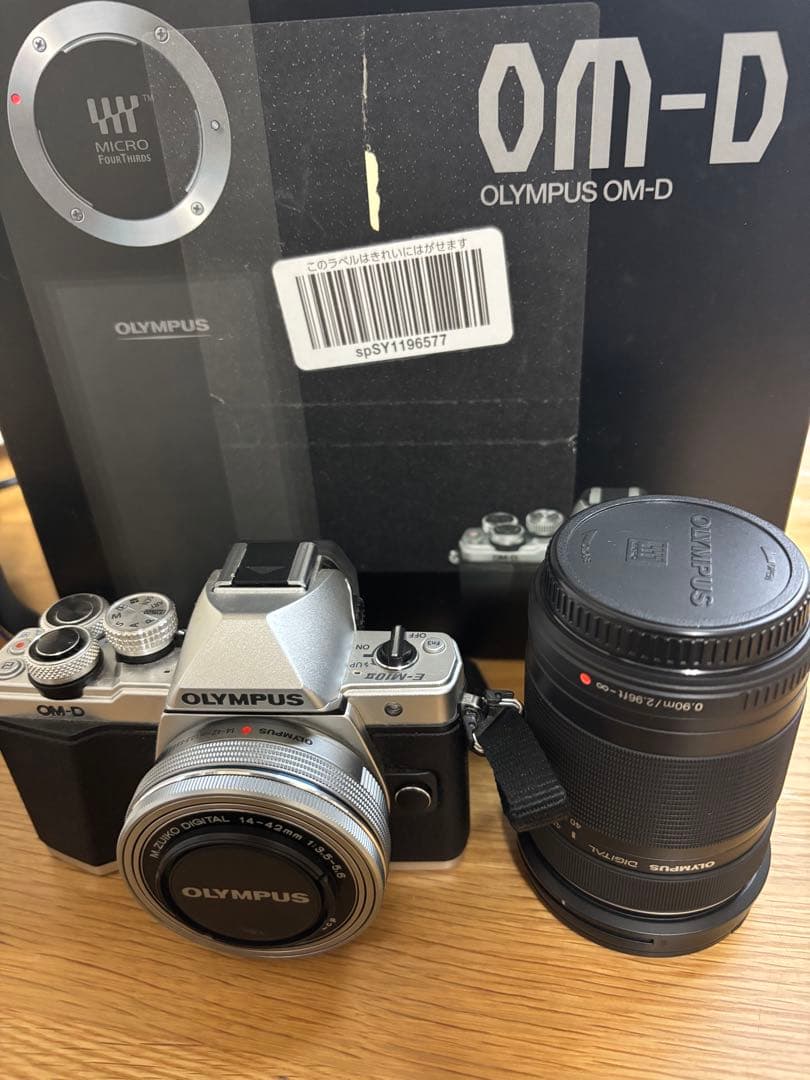 OLYMPUS OM-D E-M10 MarkII 【S数1116回】