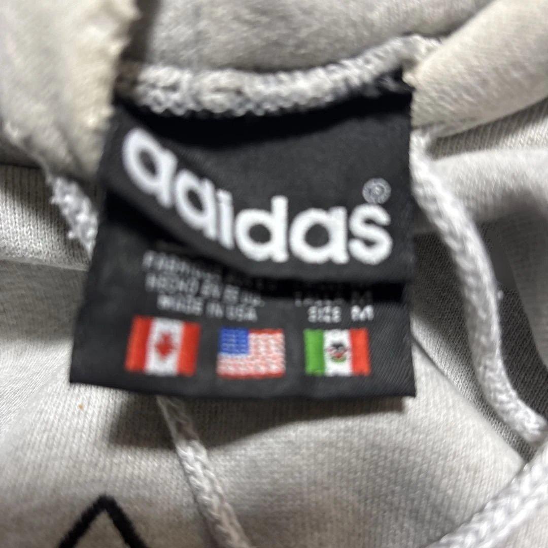 【希少USA製】adidas　80s 90s刺繍ロゴ　万国旗タグ 肉厚 パーカー