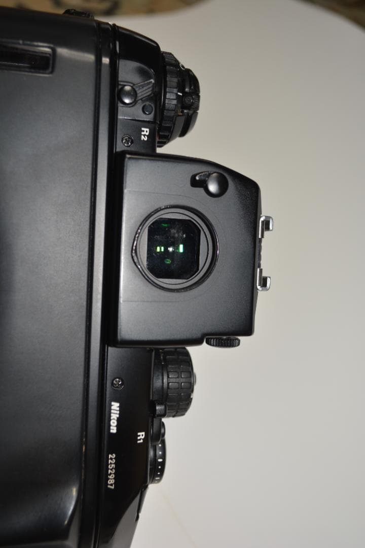 フィルムカメラ nikon F4s