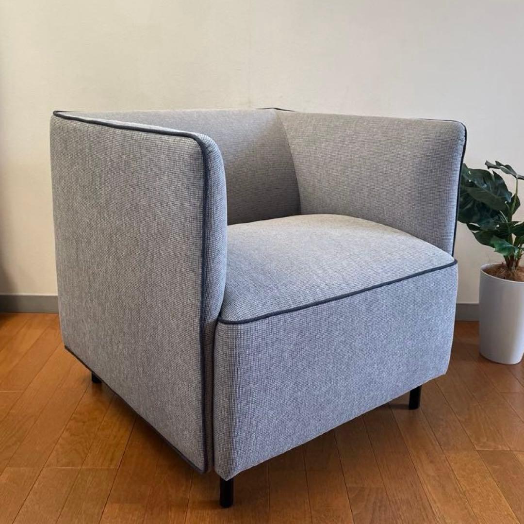 PLUS プラス　S1 アームチェア　① 19万　シングルソファ　モダン　美品