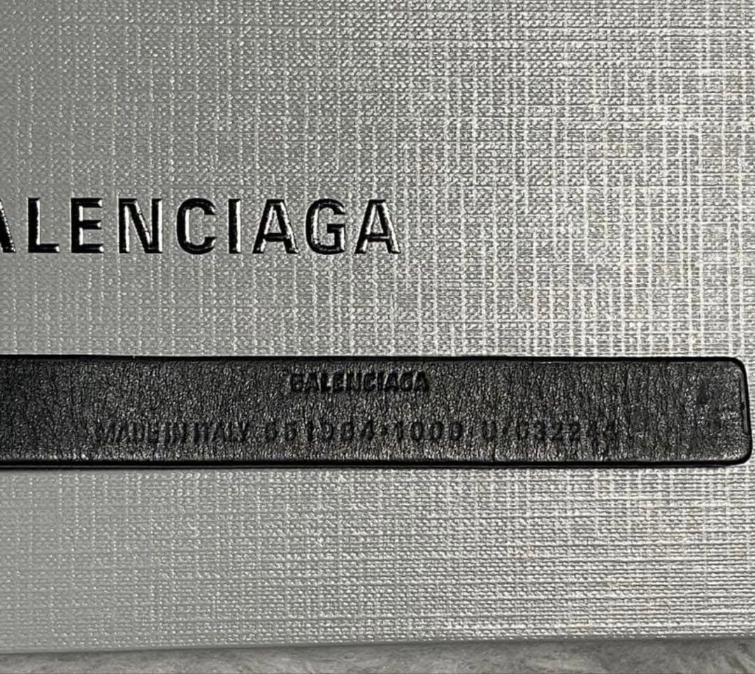 BALENCIAGA レザーキーホルダー
