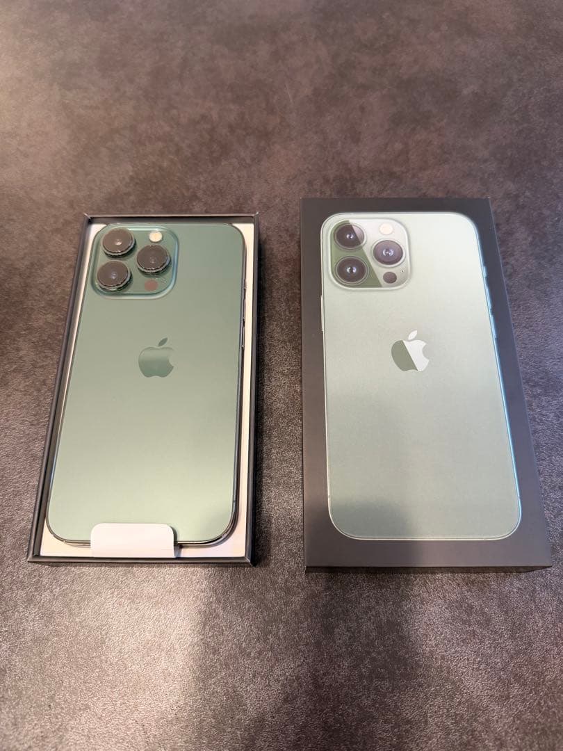 iPhone13Pro 256GB アルパイングリーン SIMフリー