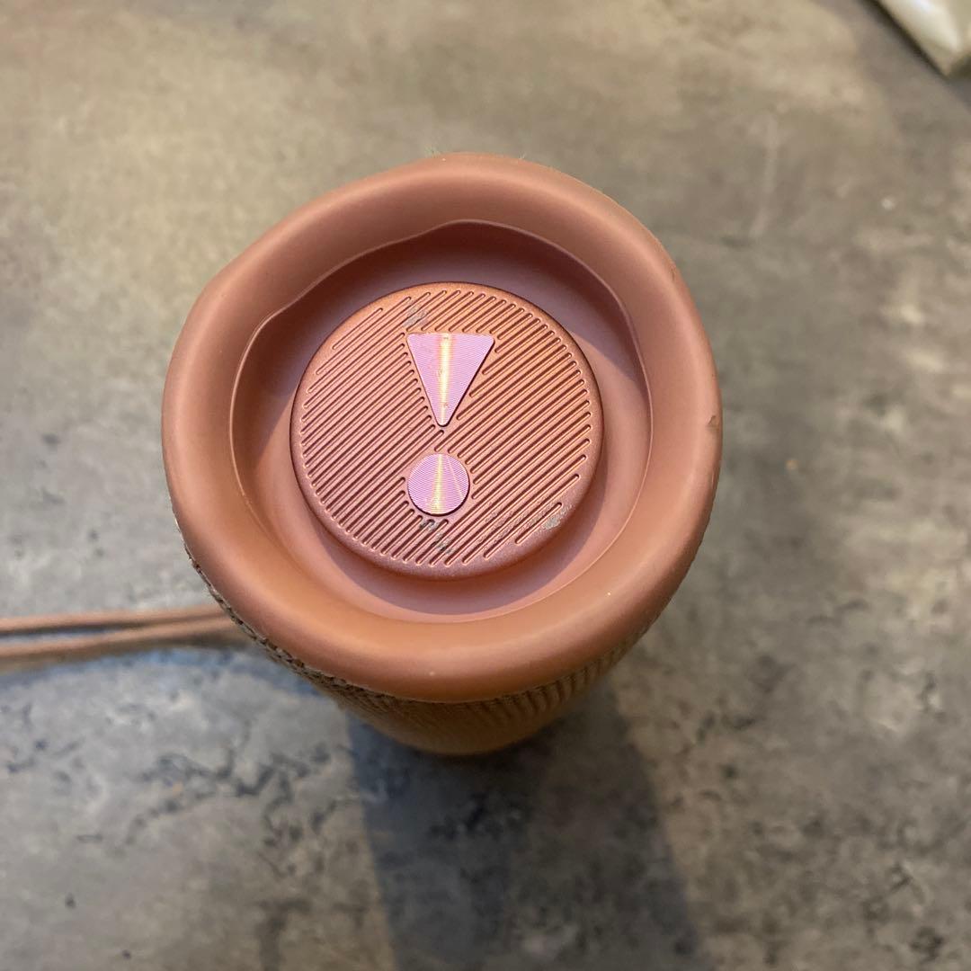 JBL ワイヤレススピーカー ローズゴールド　FLIP6