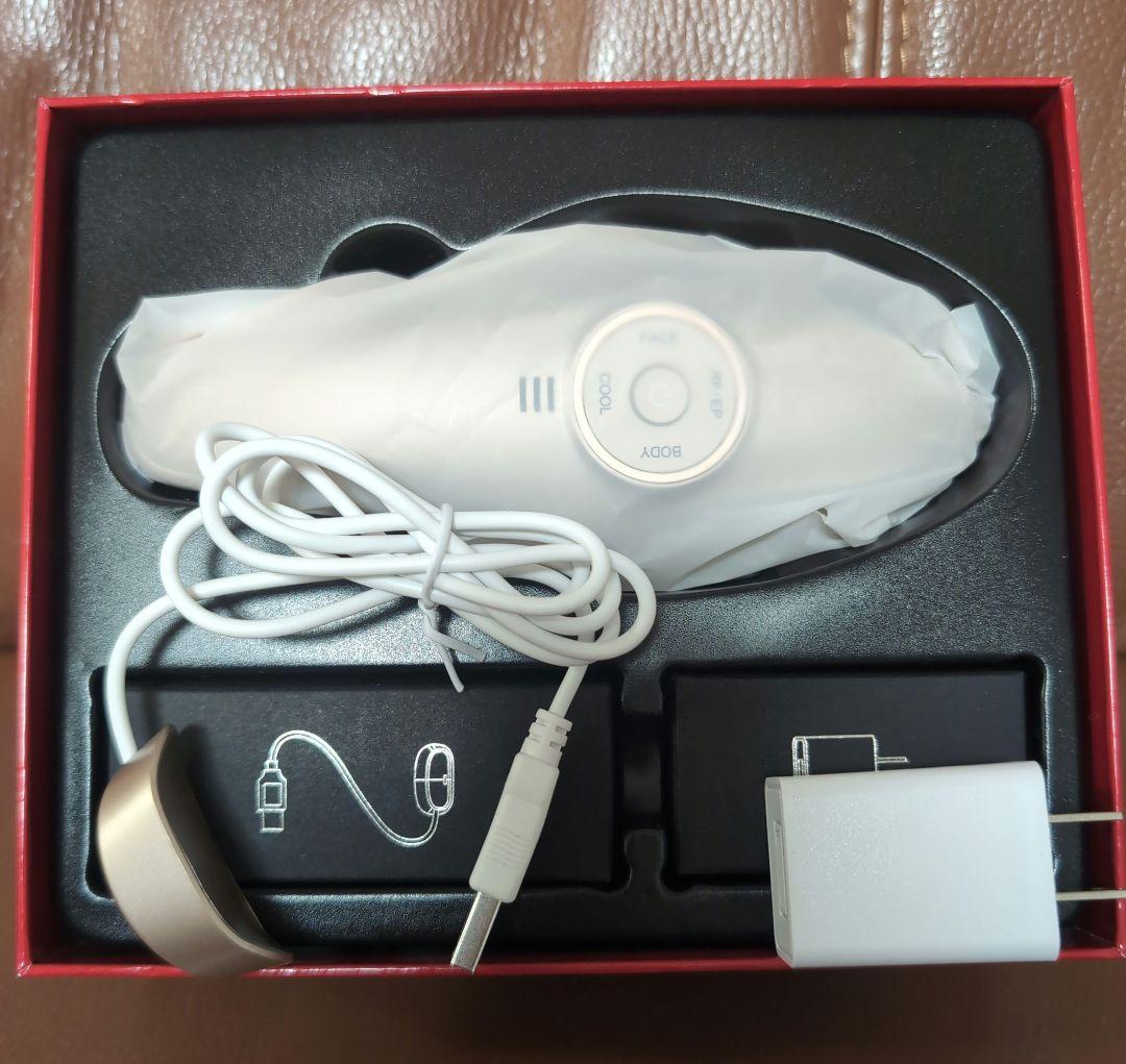 ME ラボンエクラ　美顔器