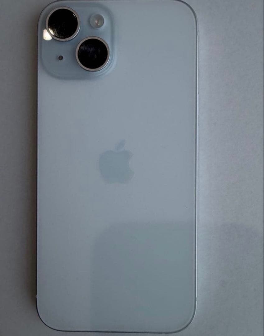 美品　iPhone 15（256GB・ブルー）SIMフリー