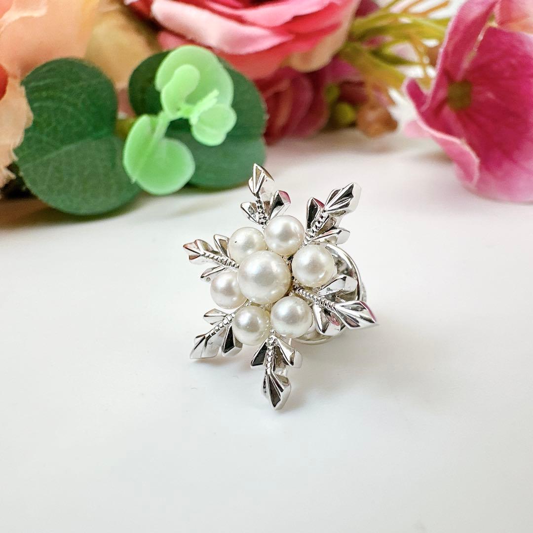 美品✨MIKIMOTO✨パール7珠 ピンブローチ　シルバー　雪の結晶