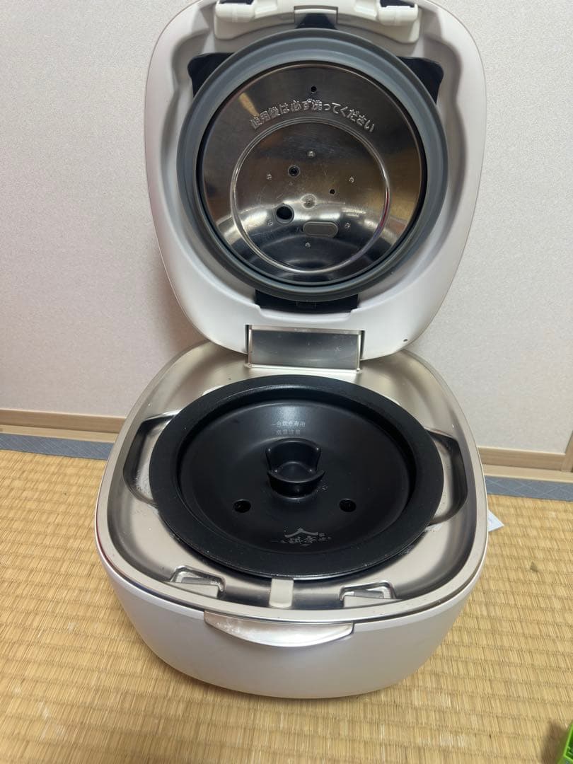 TIGER JPL-G100 炊飯器 21年製