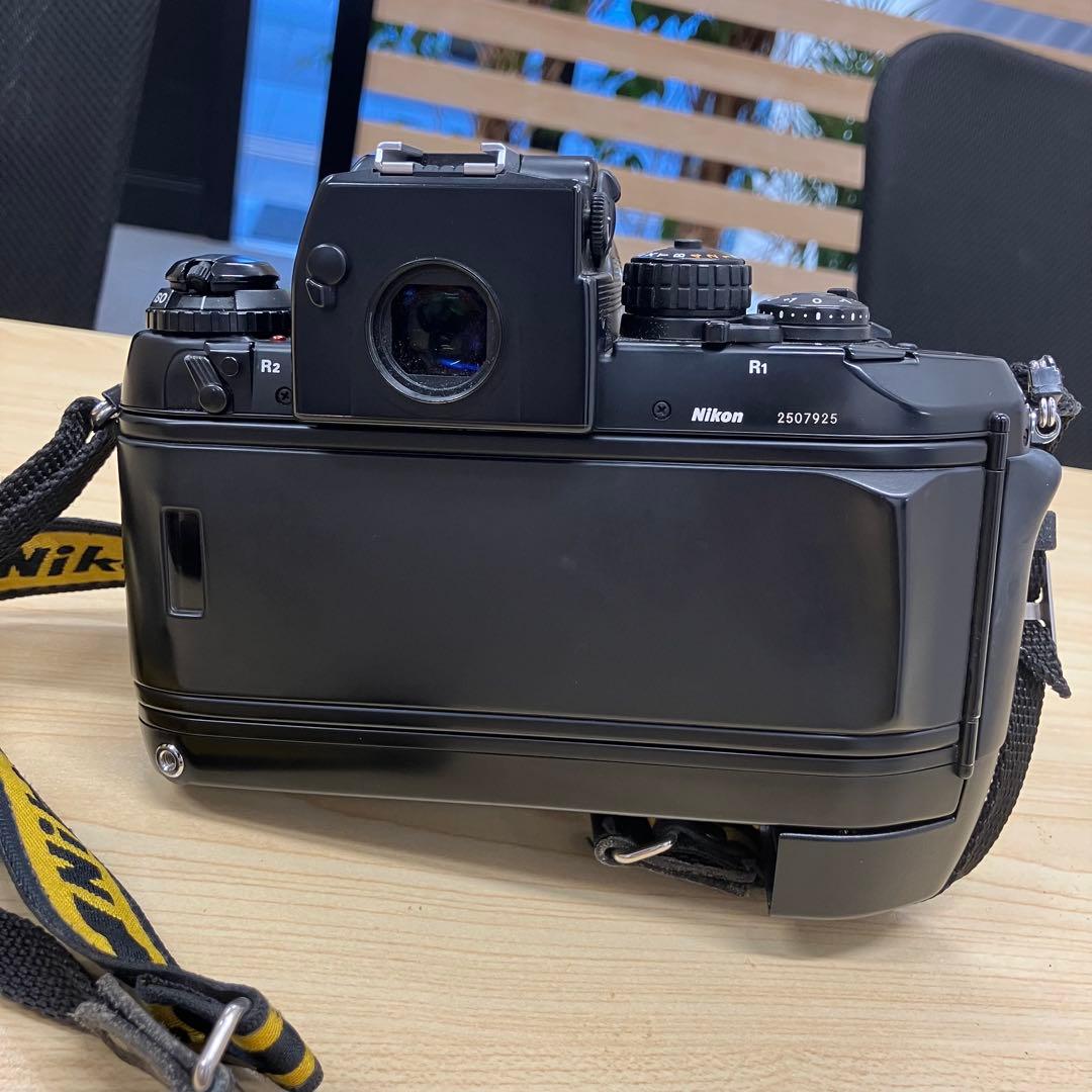 Nikon F4 一眼レフカメラ