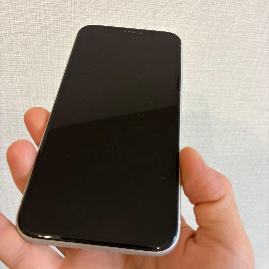 iPhone XR（10r） 128 GB 本体　SIMフリー