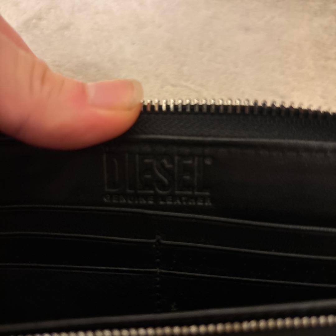 現行✨ディーゼル 長財布 Dロゴ 牛革 シボ革 エンボス 黒　ラウンドジップ