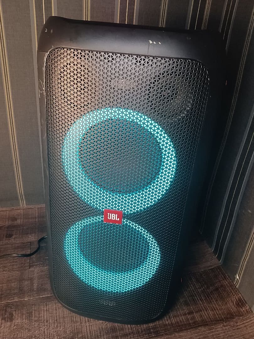 JBL PartyBox100 スピーカー マイクギター入力 パーティボックス